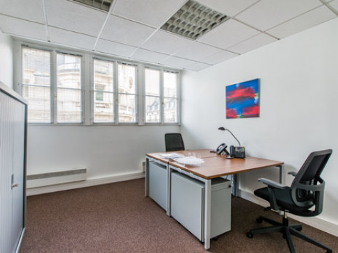 Office: St Lazare Amsterdam, 57 rue d'Amsterdam, Paris, 75008