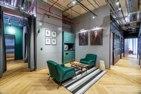 Office: Perif&eacute;rico Blvrd Manuel &Aacute;vila Camacho 156, Reforma Soc, Miguel Hidalgo, Mexico City