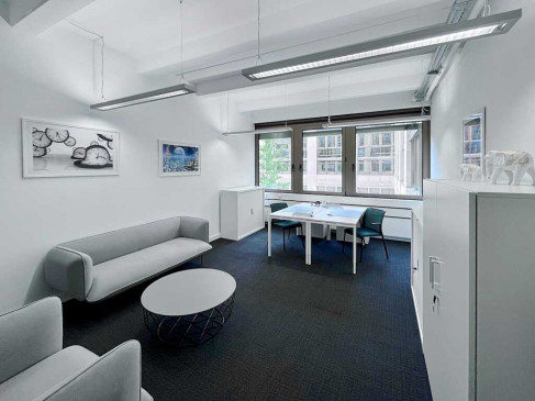 Office: Putzbrunner Strasse 71-73, Munich, 81739