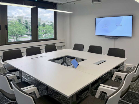 Office: Putzbrunner Strasse 71-73, Munich, 81739