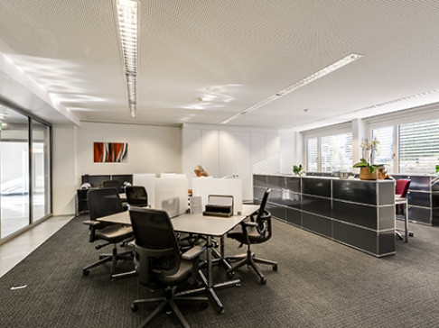 Office: Pfaeffikon, SZ Seedamm Plaza, Seedammstrasse, Pfaeffikon SZ, CH-8808