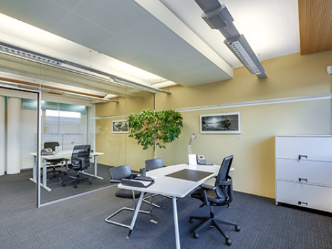 Office: Pfaeffikon, SZ Seedamm Plaza, Seedammstrasse, Pfaeffikon SZ, CH-8808