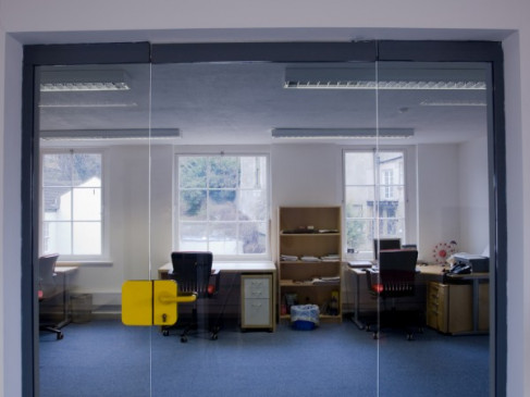 Office: Piccadilly House, London Road, Bath, BA1 6PL