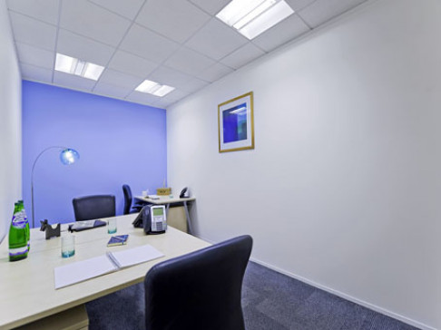 Office: North Harbour, Ground Floor, Building 1000, Portsmouth, PO6 3EZ
