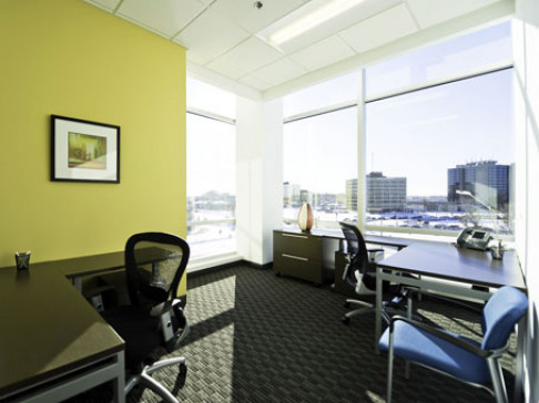 Office: Quebec, Pointe Claire - Airport, 6500 Trans Service Rd, Montreal, H9R 0A5