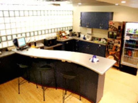 Office: Real Seis, Lima, L27
