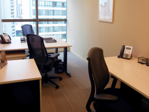 Office: Cicero Dias, 858 Padre Carapuceiro St, Recife, 51020-280