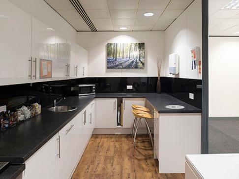 Office: Town Centre, 25 Clarendon Road, Redhill, RH1 1QZ