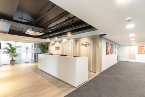 Office: Regus, Privilion, Privillion, Ahmedabad, 380051
