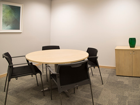 Office: Manchete, Machete Building 804, Rio de Janeiro, 22210-907