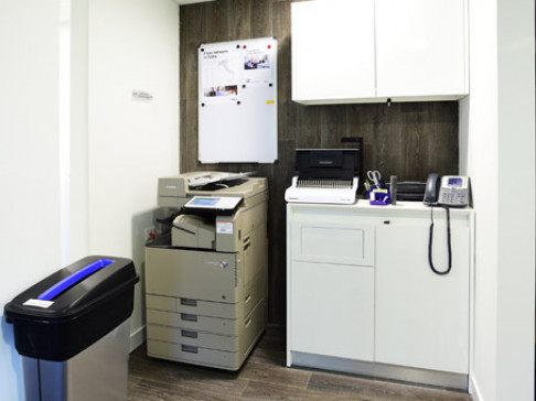 Office: Sturzo, Piazza Don Luigi Sturzo 15, Rome, 144