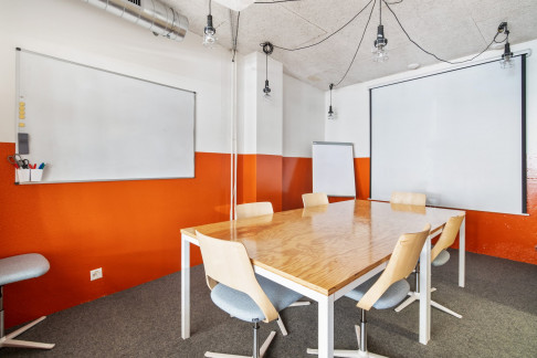 Office: Rue des voisins, Rue des voisins 8, Geneva, 1205