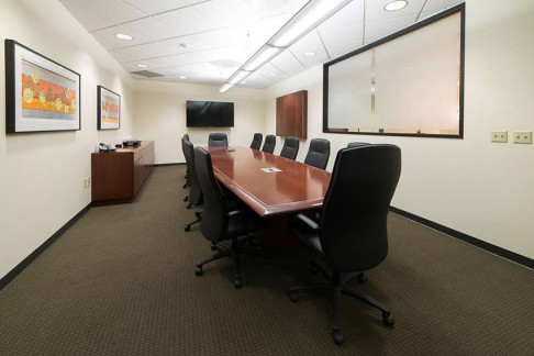 Office: Watt, Cal Center Drive, Sacramento, 95826