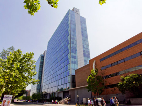 Office: Torre del Parque Arauco II, Edificio Torre del Parque Arauco II, Santiago