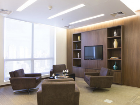 Office: Nacoes Unidas Tower, Sao Paulo, 04578-000