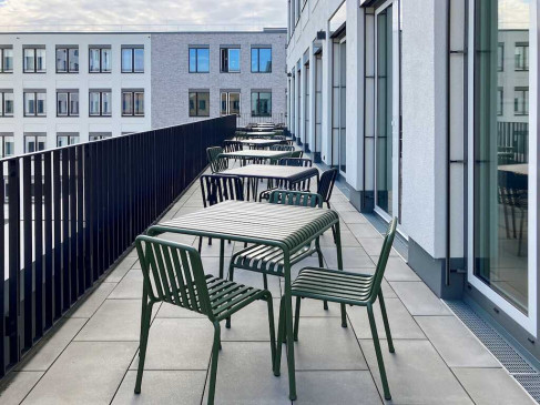 Office: Ostendstrasse 111, Nuremberg, 90482