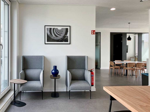 Office: Ostendstrasse 111, Nuremberg, 90482
