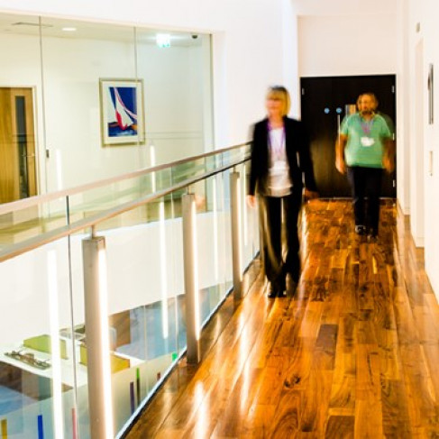 Office: City Centre, Exchange Place 2, Edinburgh, EH3 8BL