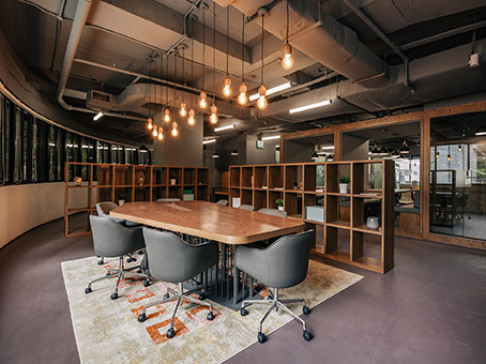 Office: City Hall, 410 North Bridge Road, Singapore, 188726