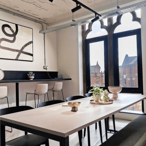 Office: 2-Work St Albions, 5 Albion Place, Leeds, LS1 6JL