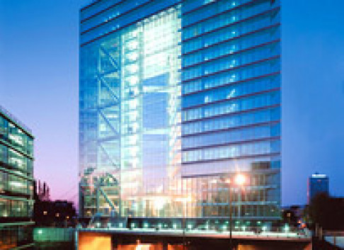 Office: Stadttor Medienhafen, 17th floor, Dusseldorf, 40219