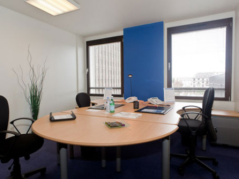 Office: Les Halles, Tour S, Strasbourg, 67000