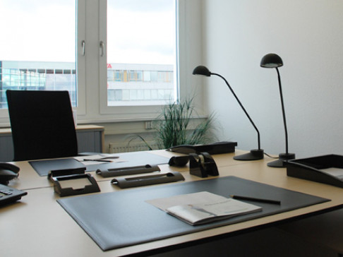 Office: Stuttgart STEP, Curiestrasse 2, Stuttgart, 70563