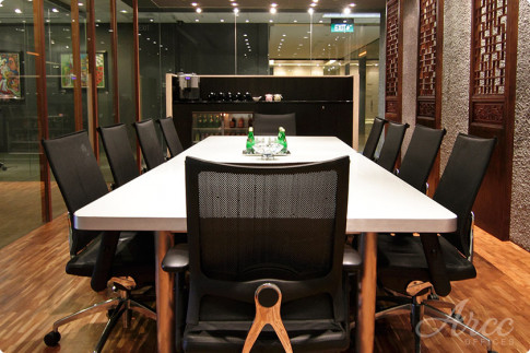 Office: Suntec Tower 2, #31-00, Singapore, 38989