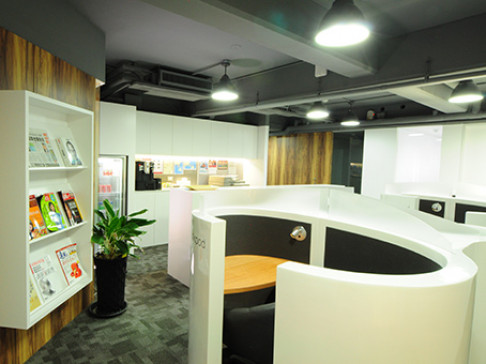 Office: Concord, 8/F, No.367, Fuxing N. Rd, Taipei, 10543