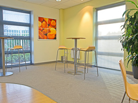 Office: Tewkesbury Business Park, Oakfield Close, Tewkesbury, GL20 8SD