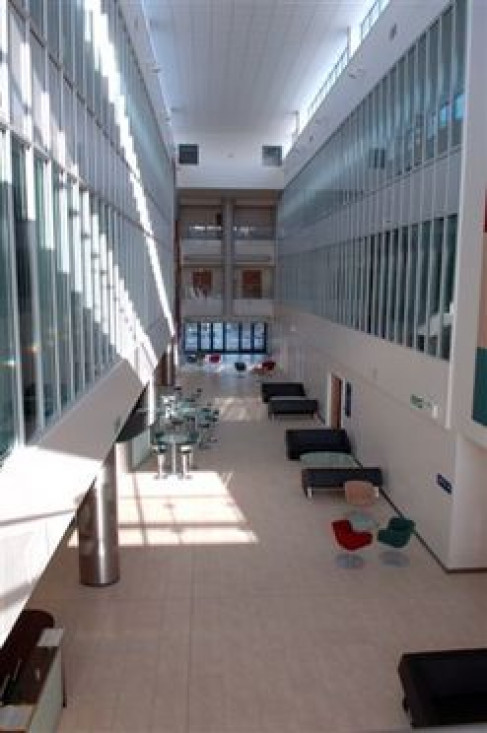 Office: Thames Innovation Centre, Erith, DA18