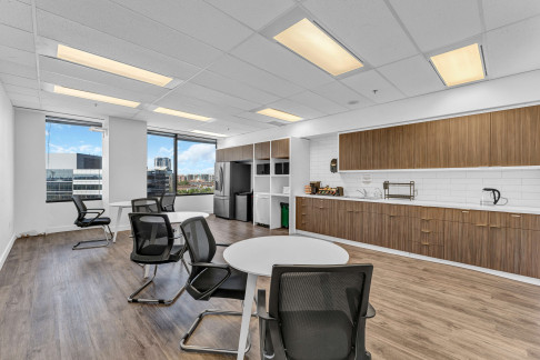 Office: 55 Commerce Valley Dr W #502, Thornhill, ON L3T 7V9