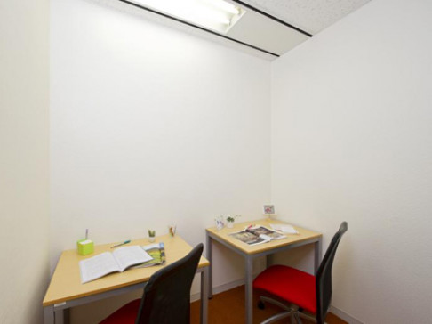 Office: Akasaka Business Place, 7F Akasaka Business Place, Tokyo, 107-0052