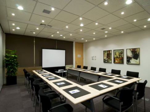 Office: Arca Central, Arca Central Building, Tokyo, 1300013
