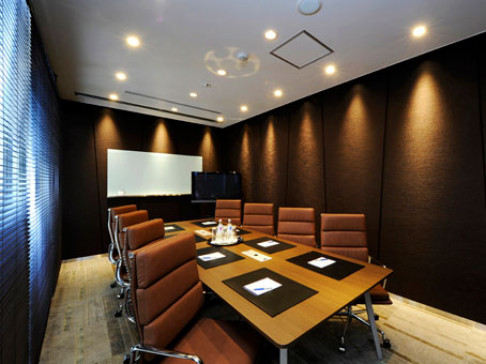 Office: Azabu Green Terrace, 5/F Azabu Green Terrace, Tokyo, 106-0047