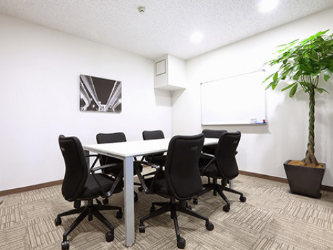 Office: Jinbocho, 7F, 8F & 9F do Nishikicho Building, Tokyo, 101-0054