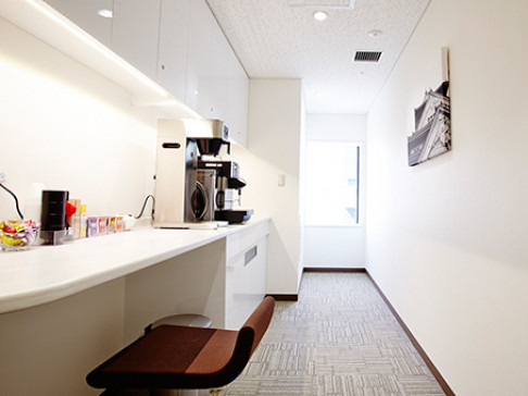 Office: Shiba Daimon, 10F Shiba Daimon Centre, Tokyo, 105-0012