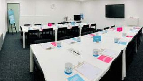 Office: Tunstall Road, Brooklands Court Business Centre, Leeds LS11 5HL