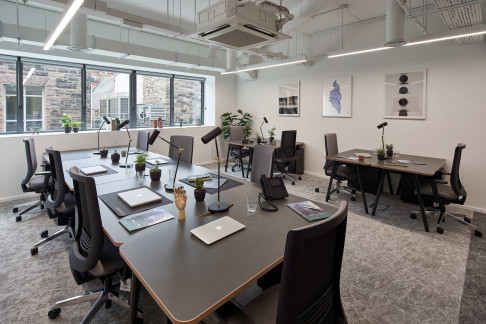 Office: Eagle Star House, 5-7 Upper Queen Street, Belfast, BT1 6FB