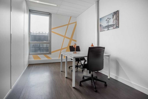 Office: Viale dell'Arte 25, Rome, 00144