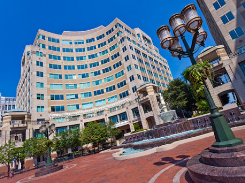 Virginia, Reston - Reston Town Center I