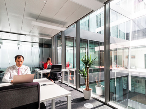 Office: Wallisellen, 7 Richtistrasse, Zurich 8304