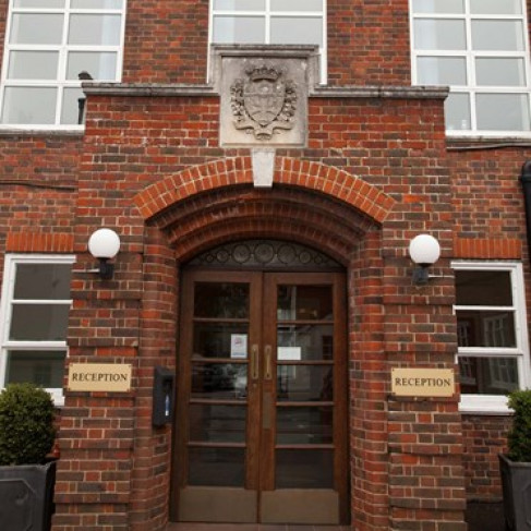Office: Worth Corner, Crawley, RH10