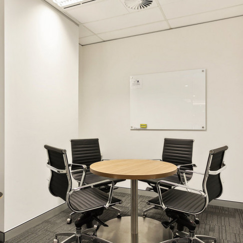 Office: Wynard Business Centre, 66, Syndey, 2000