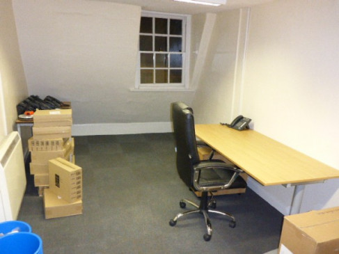 Office: Milsom Street, Bath, BA1 1DE