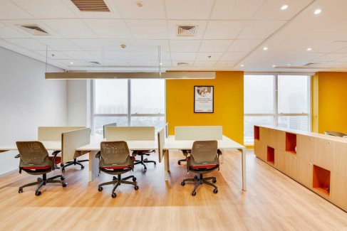 Office: 159 North Sangamon Street, Chicago, IL 60607