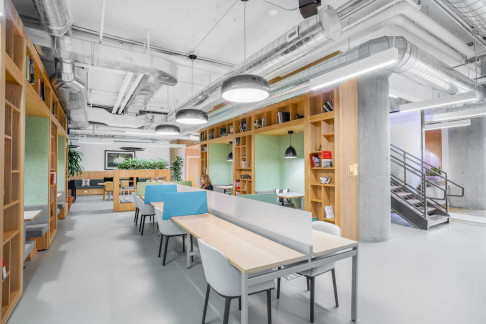 Office: 175 Pearl Street Dumbo, 1st, 2nd and 3rd Floor, Dumbo, NY 11201