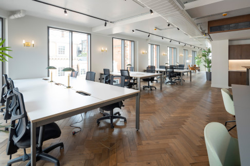 Office: 197 Kensington High St, London, London, W8 6BA