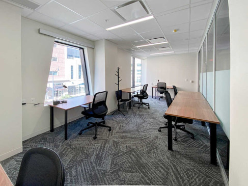 Office: 21 E State St, Columbus, OH 43215