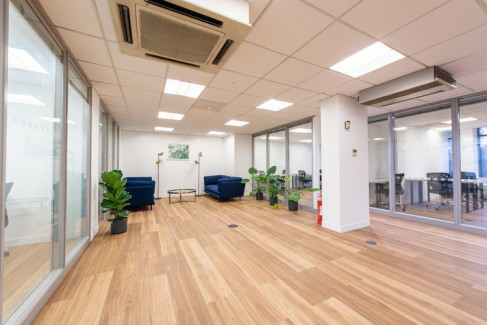 Office: 21 Knightsbridge, London, SW1x 7LY